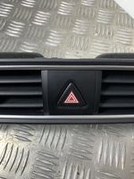 Hyundai Kona I Dysze / Kratki środkowego nawiewu deski rozdzielczej 