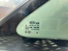 KIA Sorento Fenêtre latérale avant / vitre triangulaire 