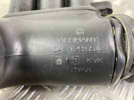 Volkswagen Tiguan Część rury dolotu powietrza 04E129651C