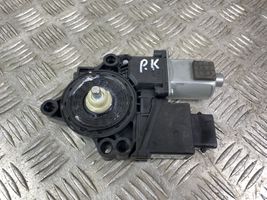 Hyundai Grand Santa Fe NC Moteur de lève-vitre de porte avant 824502W020