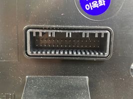 Hyundai Santa Fe Climate control unit 97250S2300