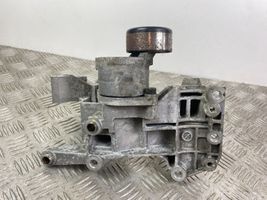 Hyundai Santa Fe Supporto del generatore/alternatore 