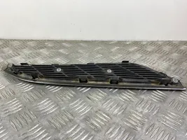 Infiniti QX80 Grill / Wlot powietrza błotnika przedniego 638291LAOA