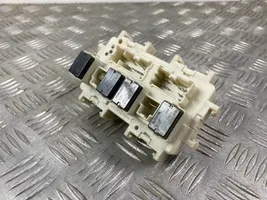 Infiniti QX80 Module de fusibles 5ZM0A6A26