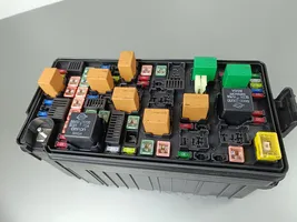 SsangYong Rexton Fuse box set 8238036560