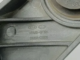 KIA Sorento Jäähdyttimen kehyksen suojapaneelin kiinnike 25332C5800