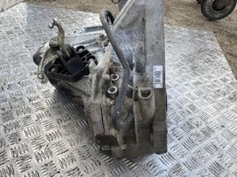 Nissan Qashqai Manuaalinen 5-portainen vaihdelaatikko 8200367222