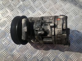 Audi A4 S4 B8 8K Ilmastointilaitteen kompressorin pumppu (A/C) 8K0260805G