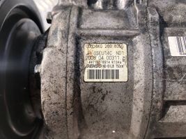 Audi A4 S4 B8 8K Ilmastointilaitteen kompressorin pumppu (A/C) 8K0260805G