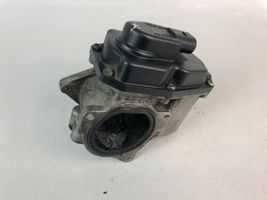 Volkswagen PASSAT CC Valvola EGR 03L131501E