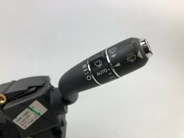 Jaguar XF Leva/interruttore dell’indicatore di direzione e tergicristallo 8W8313335