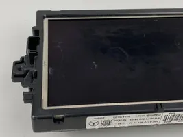 Mercedes-Benz SLK R172 Monitor / wyświetlacz / ekran A1729003904