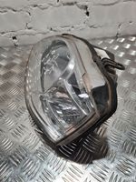 Renault Logan I Lampa przednia 