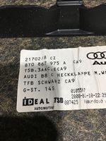 Audi A5 8T 8F Takaluukun alaosan verhoilu 8T0867975A