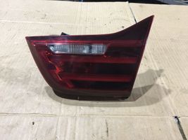 BMW M4 F82 F83 Lampy tylnej klapy bagażnika 8059656