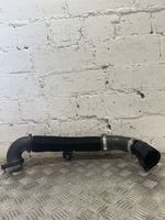 Volkswagen PASSAT B8 Tubo flessibile intercooler 04L145828G