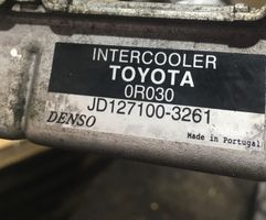 Toyota Avensis T270 Välijäähdyttimen jäähdytin JD1271003261