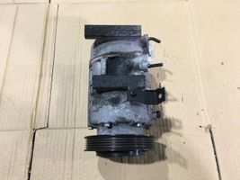 Hyundai Tucson TL Ilmastointilaitteen kompressorin pumppu (A/C) 97701D7100