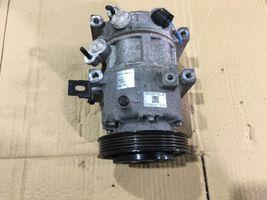 Hyundai Tucson TL Ilmastointilaitteen kompressorin pumppu (A/C) 97701D7100