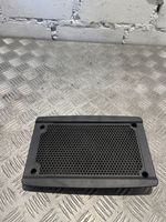 BMW X6 F16 Subwoofer-bassoelementin etusäleikkö/lista 9278360