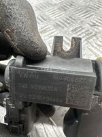 Audi A4 S4 B8 8K Valvola di depressione (usato) 8K0906627