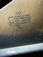 Audi A8 S8 D3 4E Fenêtre latérale avant / vitre triangulaire 