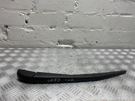 Toyota Land Cruiser (J200) Rear wiper blade arm 