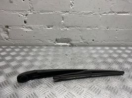 Toyota Land Cruiser (J200) Rear wiper blade arm 