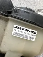 Mercedes-Benz E AMG W213 Vase d'expansion / réservoir de liquide de refroidissement A2135004600