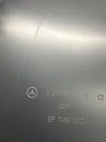 Mercedes-Benz E AMG W213 (B) Revêtement de pilier (bas) A2136901125