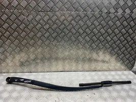 KIA Sorento Front wiper blade arm 