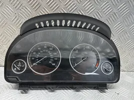 BMW X5 F15 Speedometer (instrument cluster) 9364608