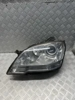Mercedes-Benz ML W164 Lampa przednia A1648209561