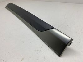 Mitsubishi Pajero Rivestimento del pannello 8055A012