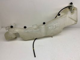 Mitsubishi Pajero Réservoir de liquide lave-glace HLC37055