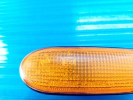 Nissan Urvan - King Van Front fender indicator light 013451