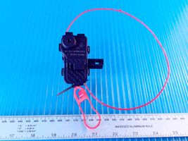 Audi A4 S4 B8 8K Degvielas tvertnes vāciņa bloķēšanas motorīts 8K0862153D