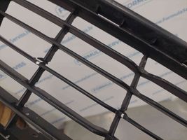 Toyota Hilux (AN120, AN130) Grille inférieure de pare-chocs avant 531120K130