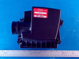 Ford Fiesta Ilmansuodattimen kotelon kansi 104039