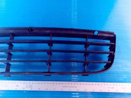 Volkswagen Jetta V Front bumper lower grill 1K0853677C