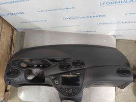 Ford Focus Kojelauta 98AB18A636AE