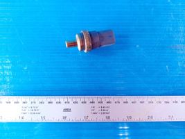 Volkswagen PASSAT B6 Sonde de température de liquide de refroidissement 06A919501A