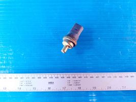 Volkswagen PASSAT B6 Sonde de température de liquide de refroidissement 06A919501A