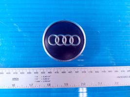 Audi A3 S3 8V Gamyklinis rato centrinės skylės dangtelis (-iai) 4M0601170B