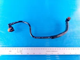 Toyota Sienna XL40 IV Tuyau d'alimentation conduite de carburant 2225