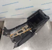 Toyota Sienna XL40 IV Keskikonsoli 5891508040