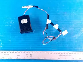 Toyota Sienna XL40 IV USB-pistokeliitin 8553208050