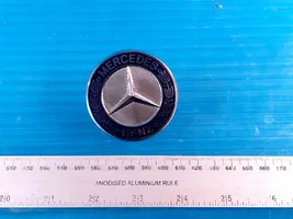 Mercedes-Benz C AMG W204 Logo, emblème, badge 2188170116