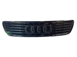 Audi A6 S6 C4 4A Grotelės priekinės 4A0853651C