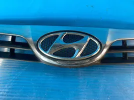Hyundai i20 (PB PBT) Etupuskurin ylempi jäähdytinsäleikkö 863511J000